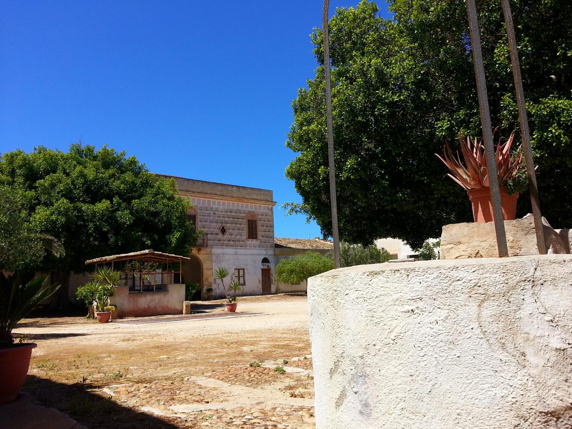 Baglio Spano - Antiche Dimore Di Sicilia เปโตรสิโน ภายนอก รูปภาพ